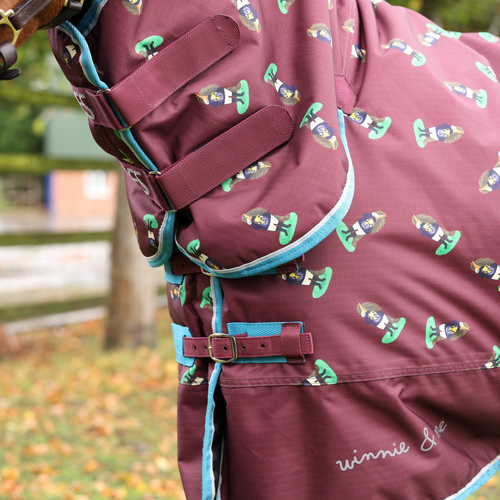 Winnie & Me 200 Turnout Rug -Maroon