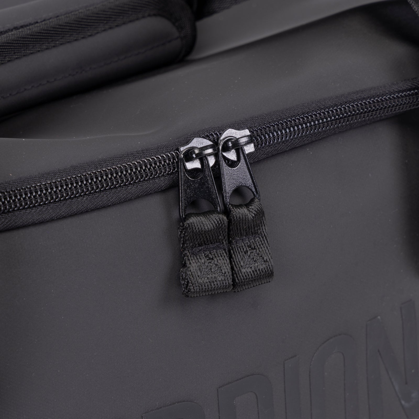 Aubrion React Holdall- Black