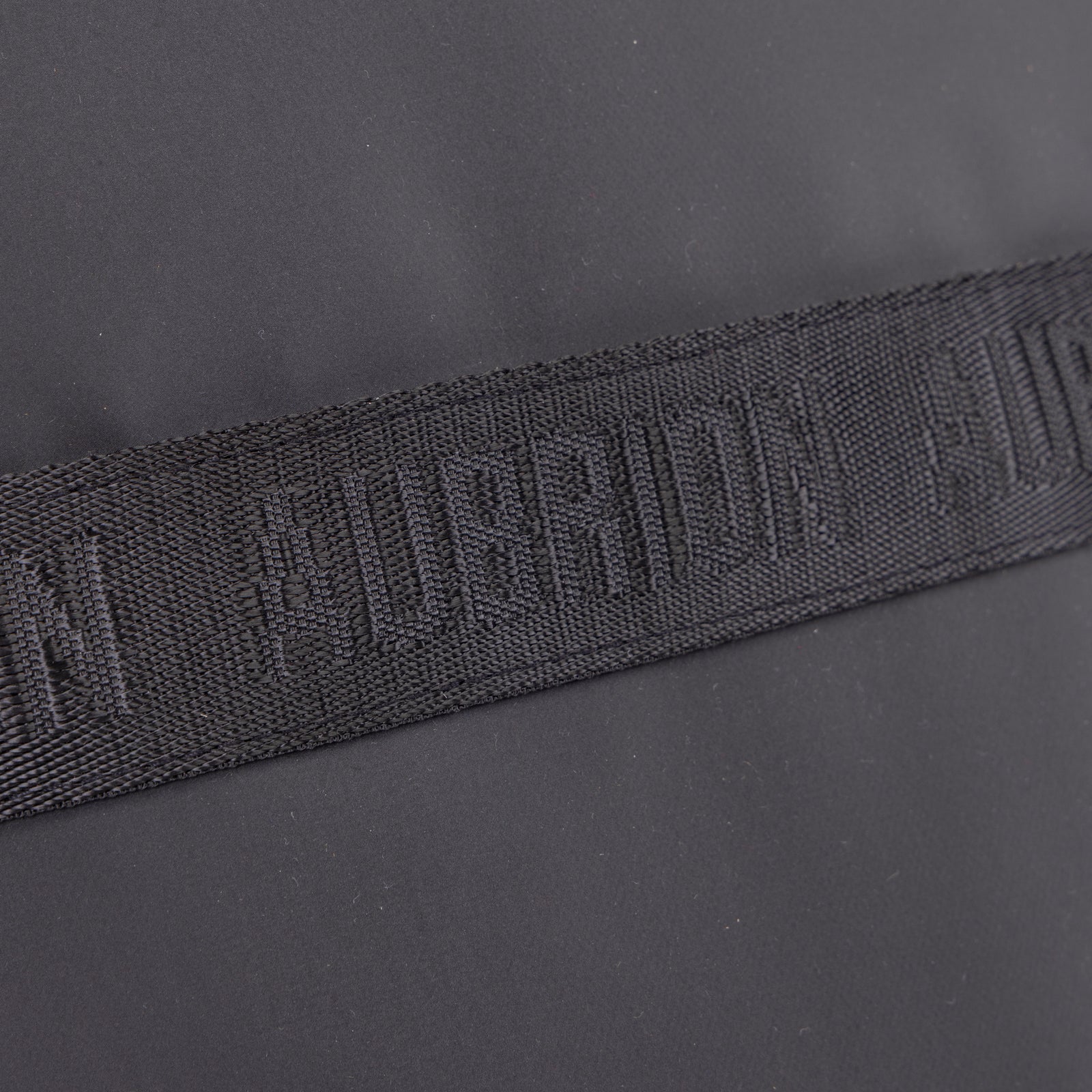 Aubrion React Bridle Bag - Black