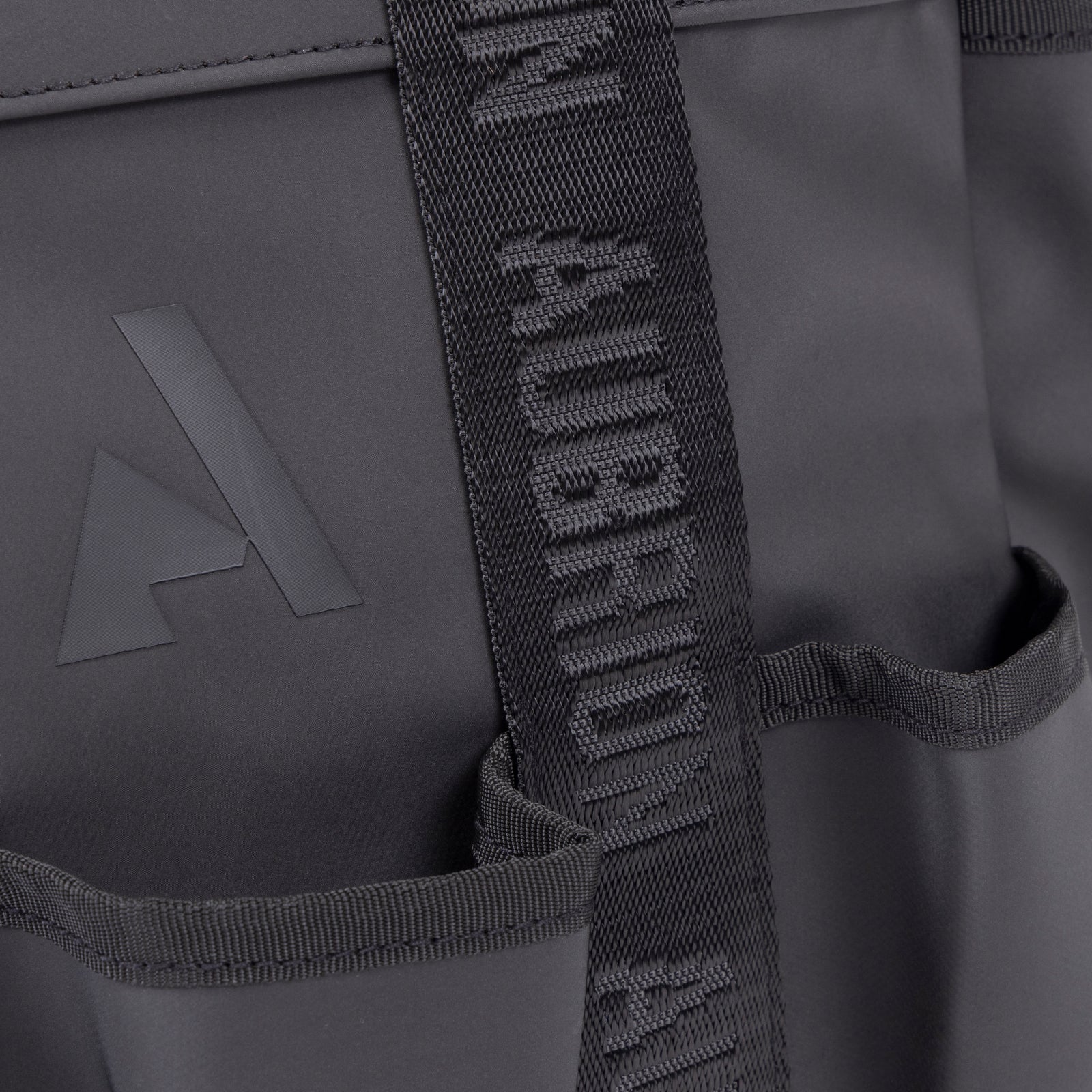 Aubrion React Large Grooming Kit Bag - Black