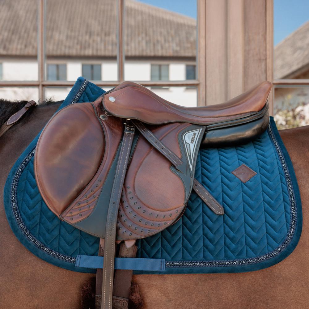 Kentucky Saddle Pad Velvet Mini Peals Jumping