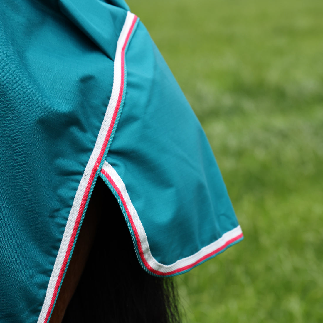 Tempest Original Air Motion Combo Turnout Rug - Green