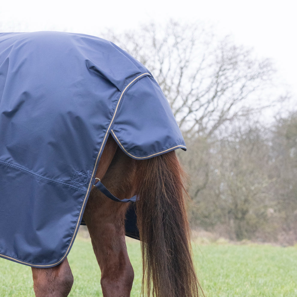 Typhoon Lite Turnout Rug