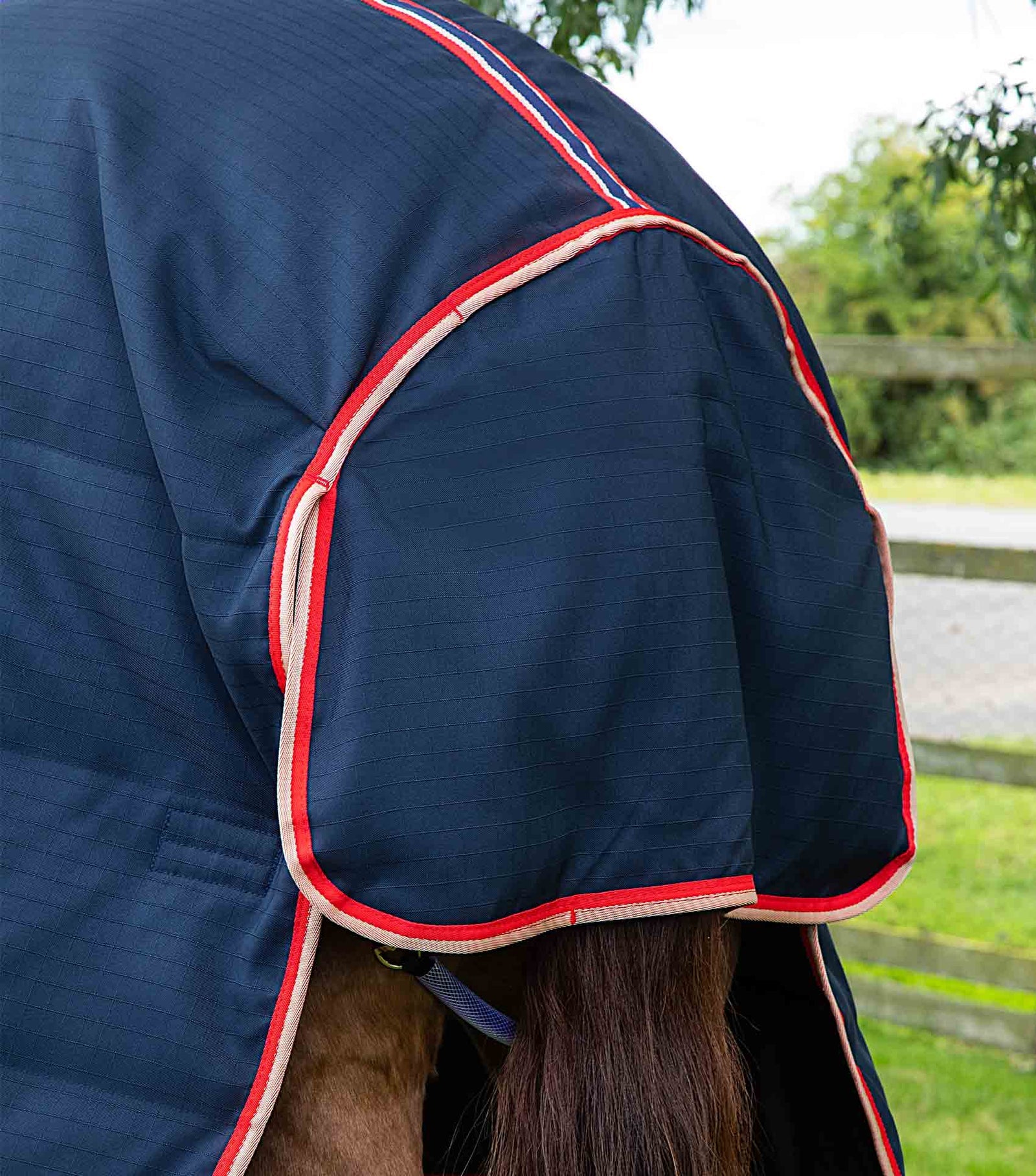 Premier Equine Stable Buster 200g Stable Rug with Neck Cover