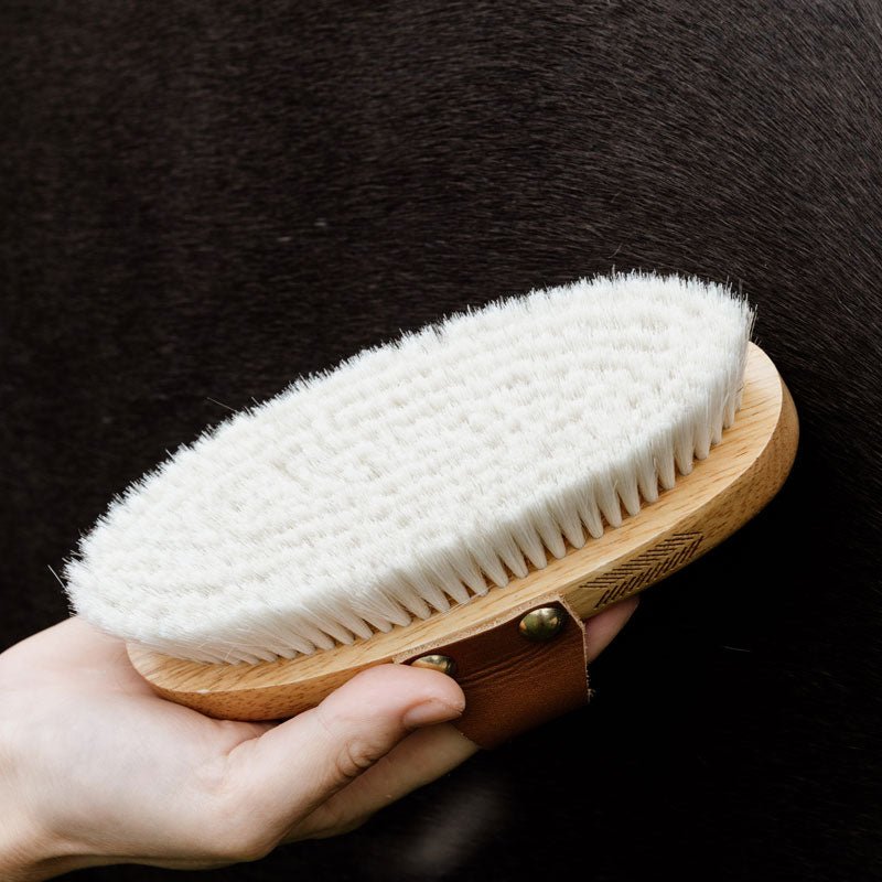 Grooming Deluxe Small Overall Brush Soft - Nags Essentials