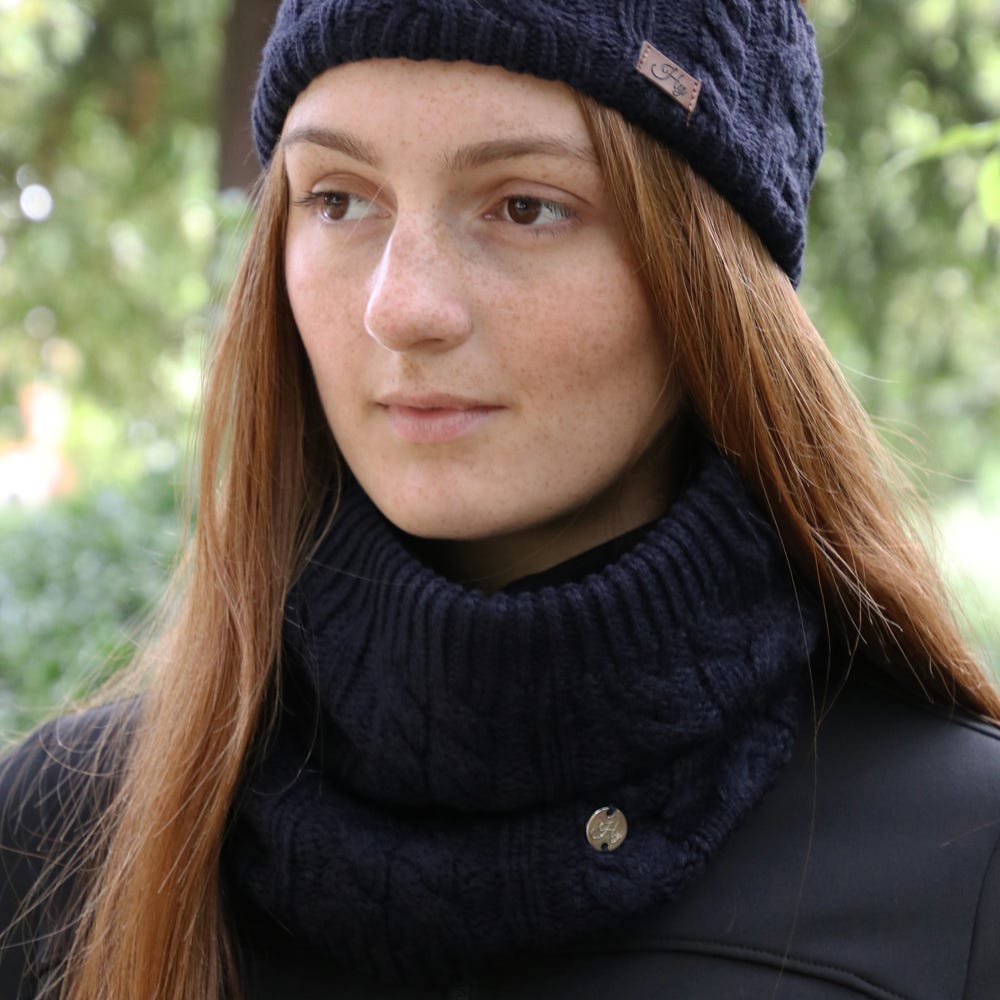 Hy Equestrian Meribel Cable Knit Snood - Nags Essentials
