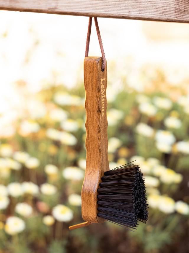 LeMieux Artisan Hoof Pick - Brown