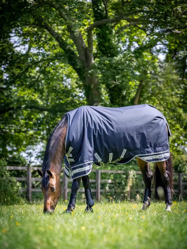 LeMieux Arika Featherweight Rug 0g - Navy - Nags Essentials
