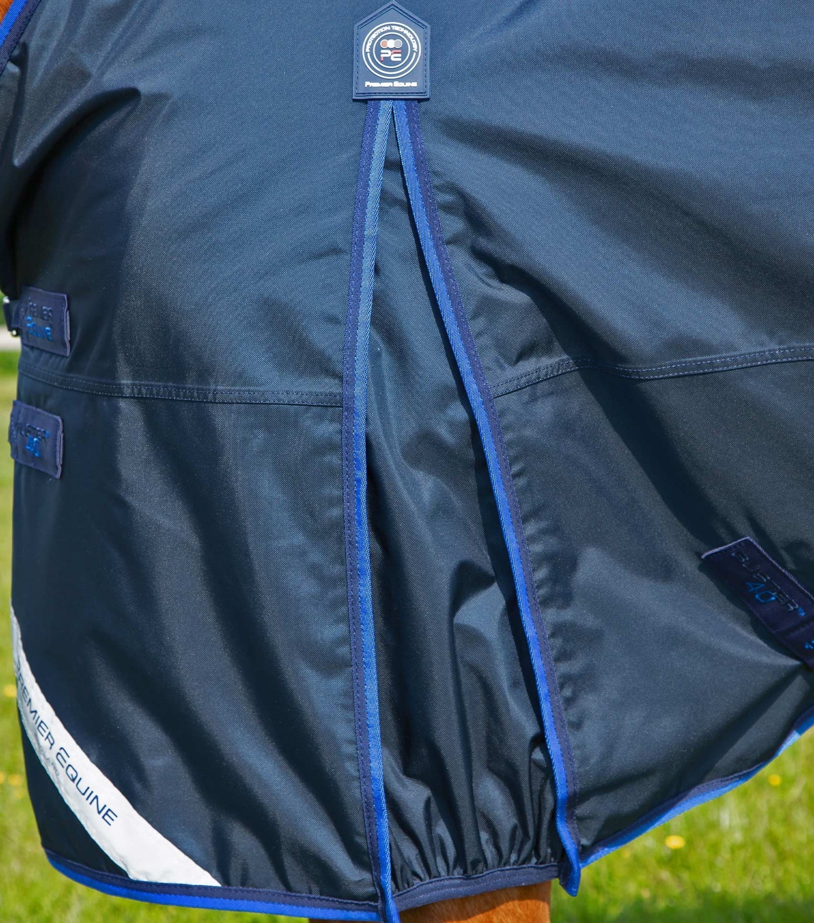 Premier Equine Buster 40g Turnout Rug with Classic Neck Cover - Nags Essentials