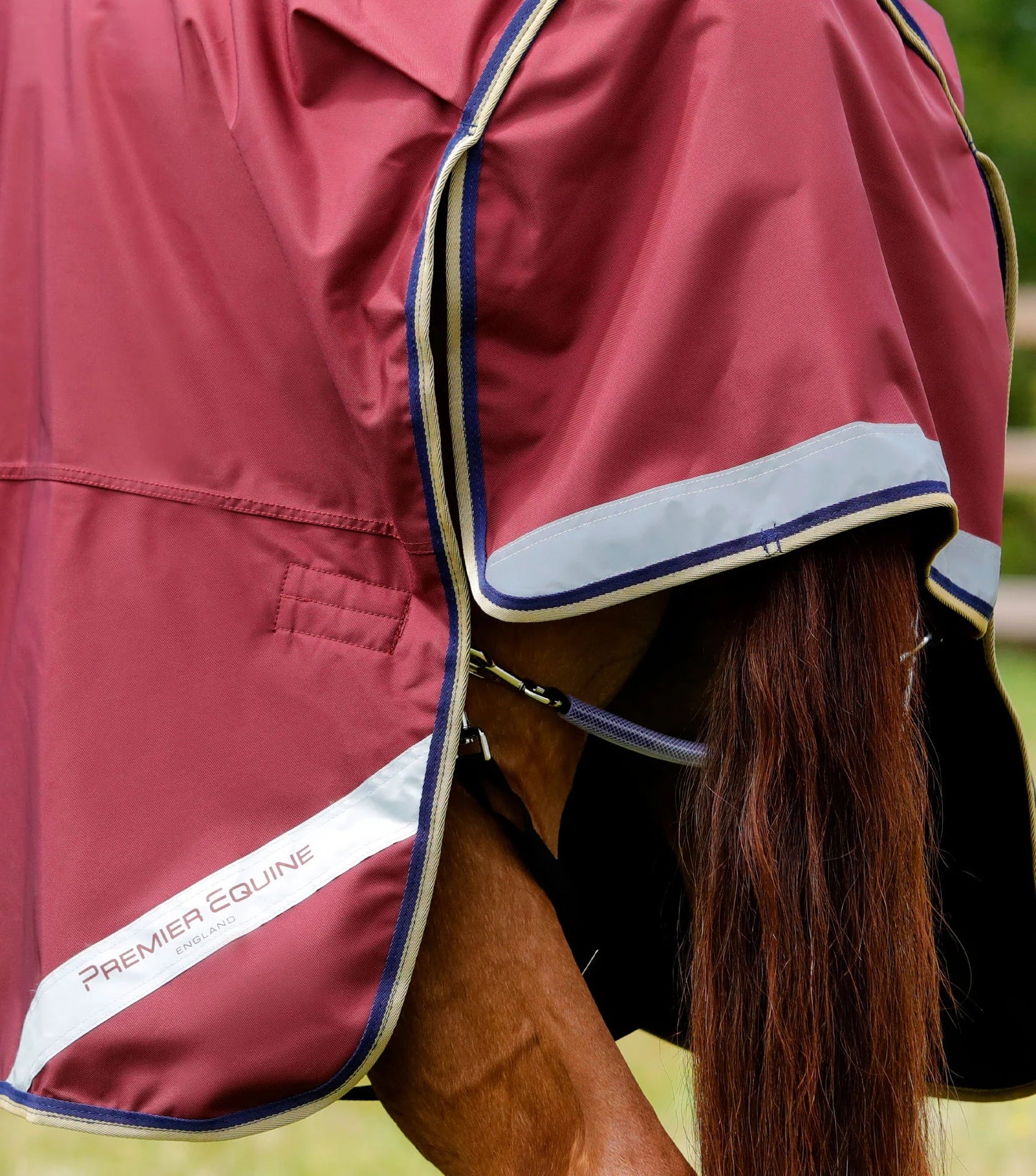 Premier Equine Buster Zero Turnout Rug with Classic Neck Cover - Nags Essentials