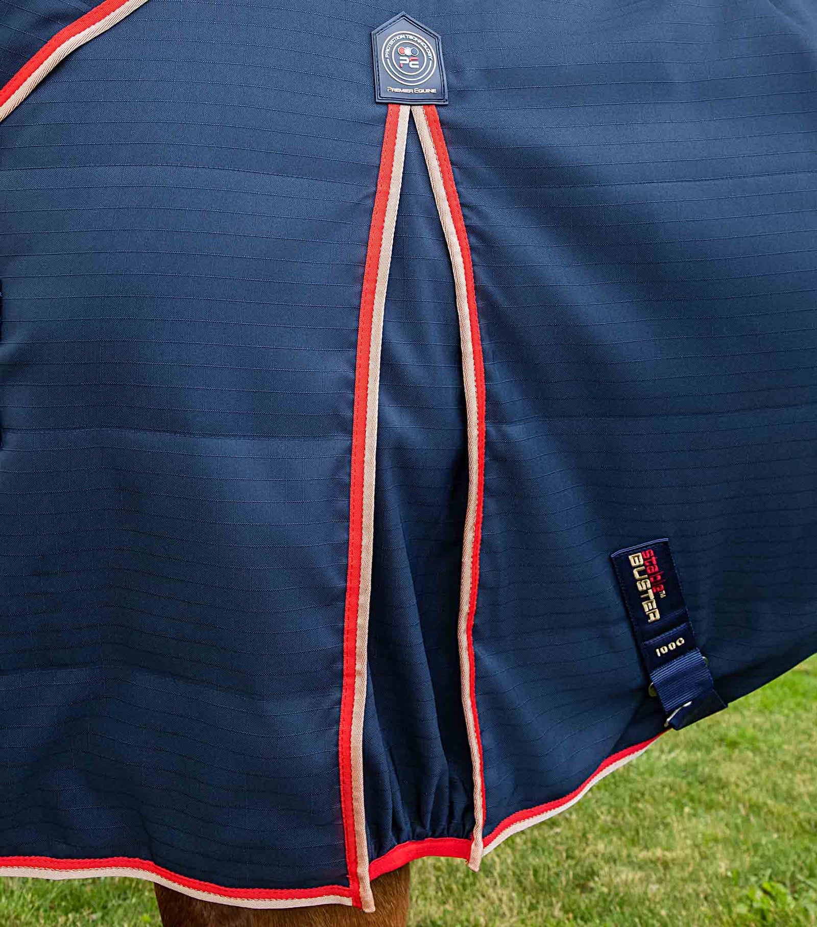 Premier Equine Stable Buster 200g Stable Rug with Neck Cover - Nags Essentials