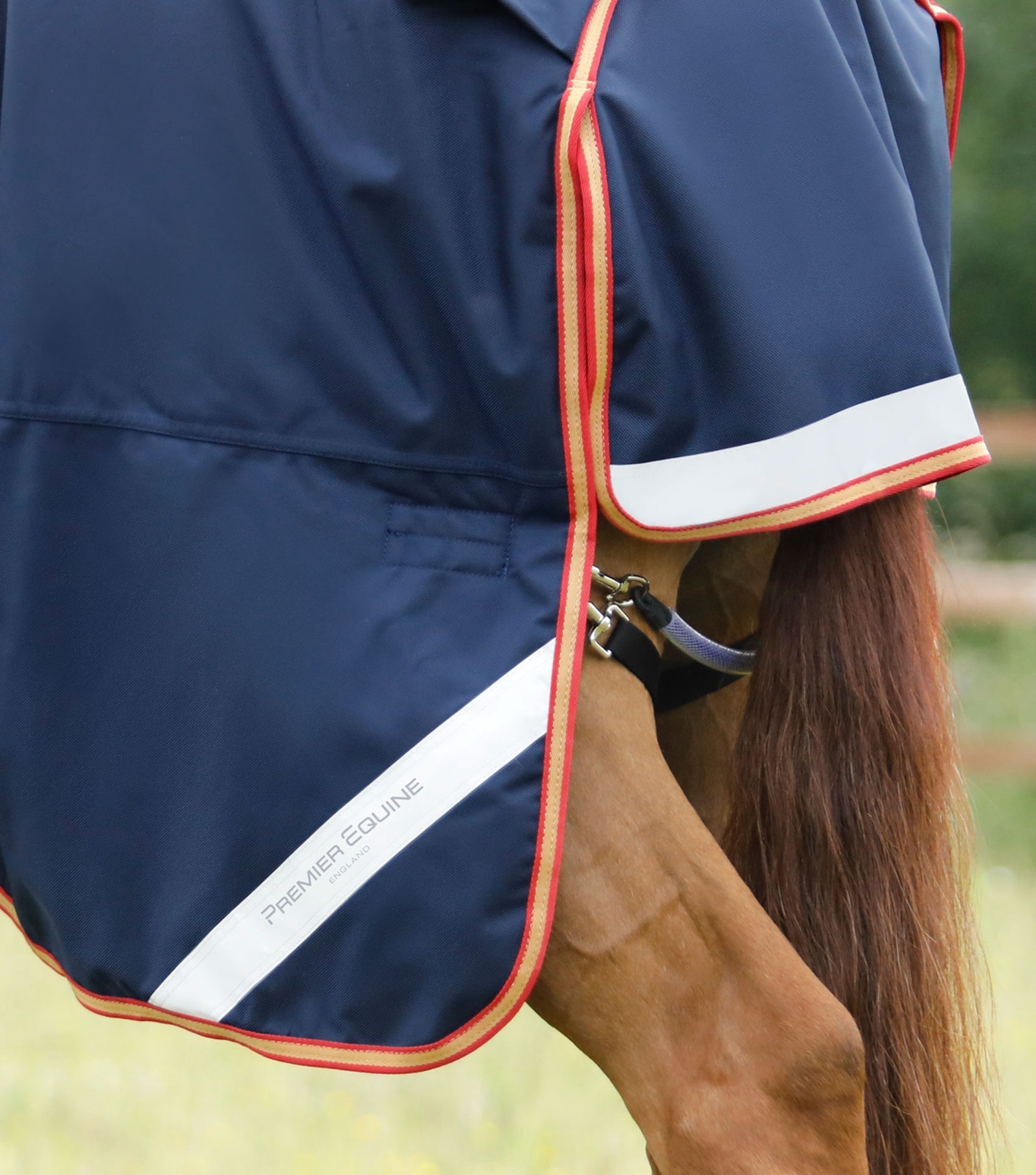 Premier Equine Titan Storm 450g Combo Turnout Rug with Snug-Fit Neck - Nags Essentials