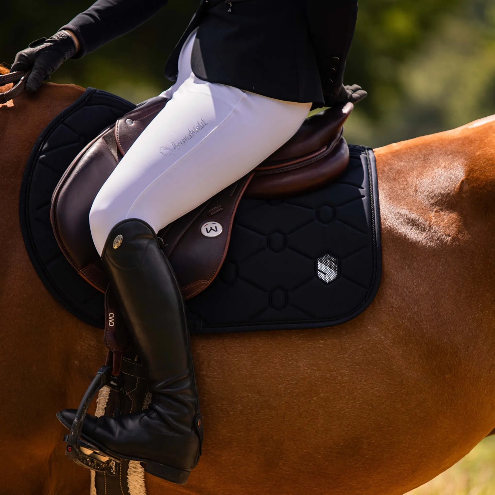 Samshield SpineShield Swarovski Jump Saddlecloth - Nags Essentials
