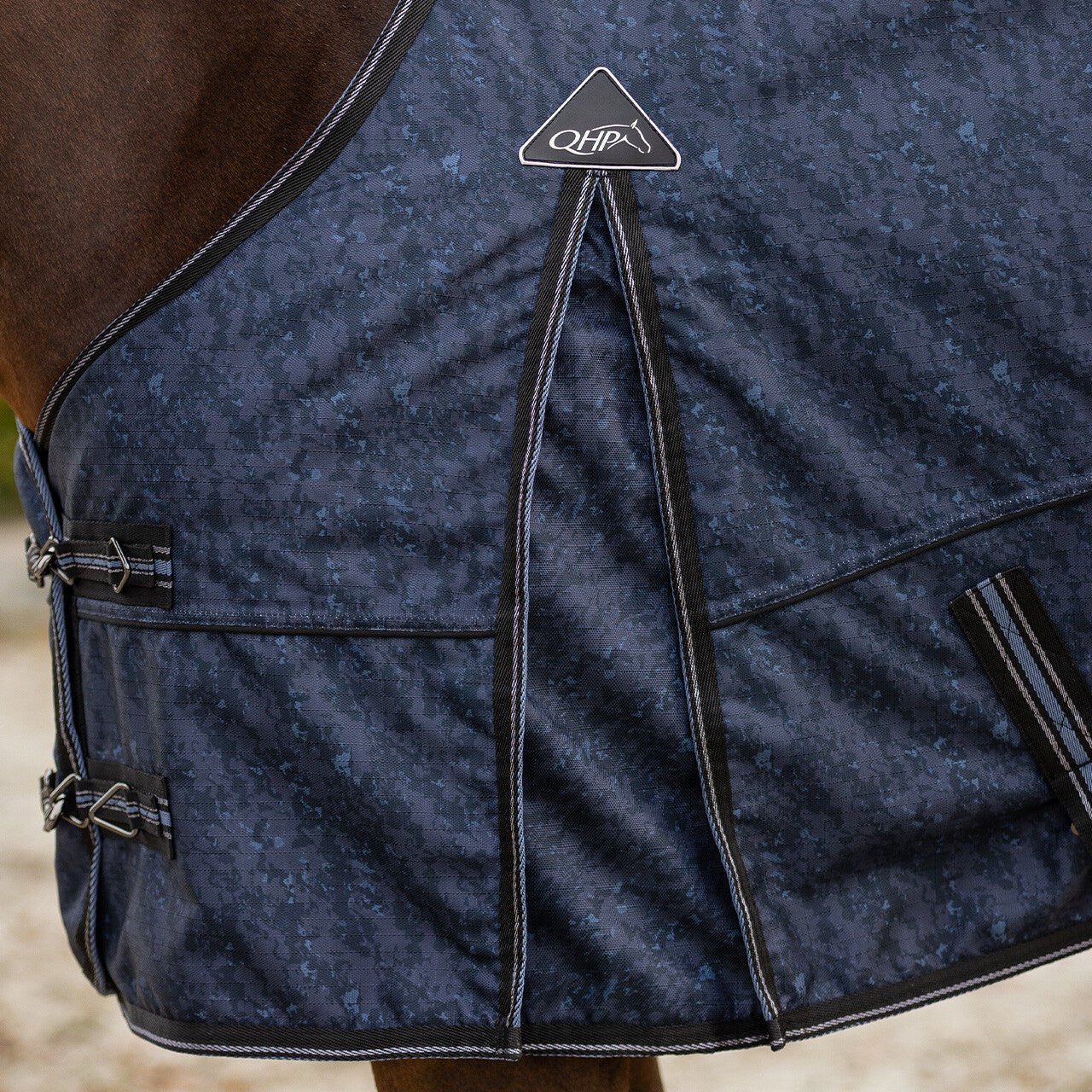 Turnout Rug 1200D Collection 150g - Nags Essentials
