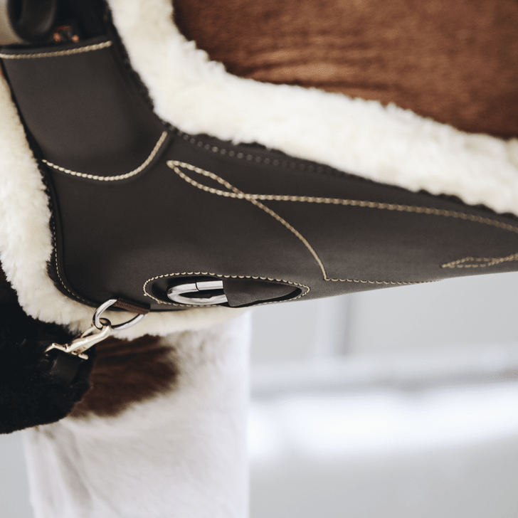 Kentucky Short Sheepskin Stud Girth - Brown - Nags Essentials