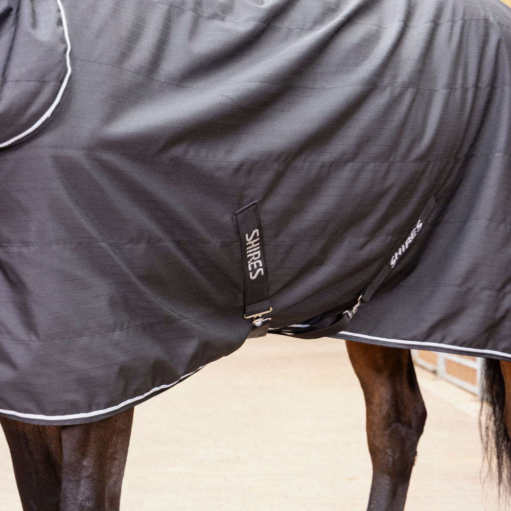 Tempest Lite Combo Stable Rug - Black