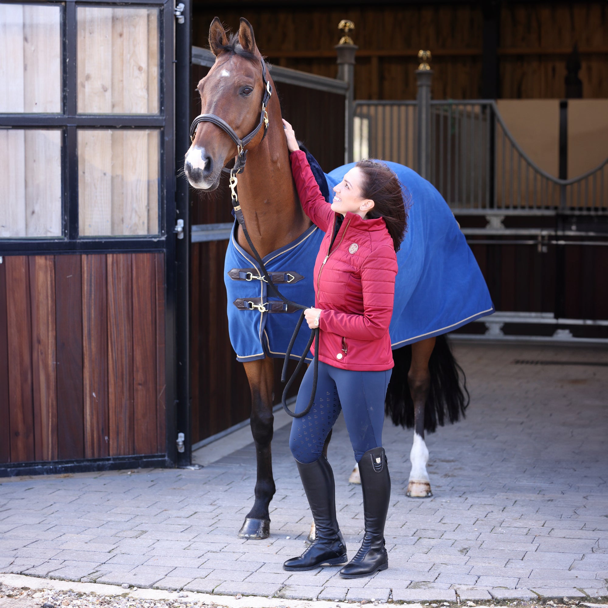 Shires Deluxe Fleece Show Rug - Navy