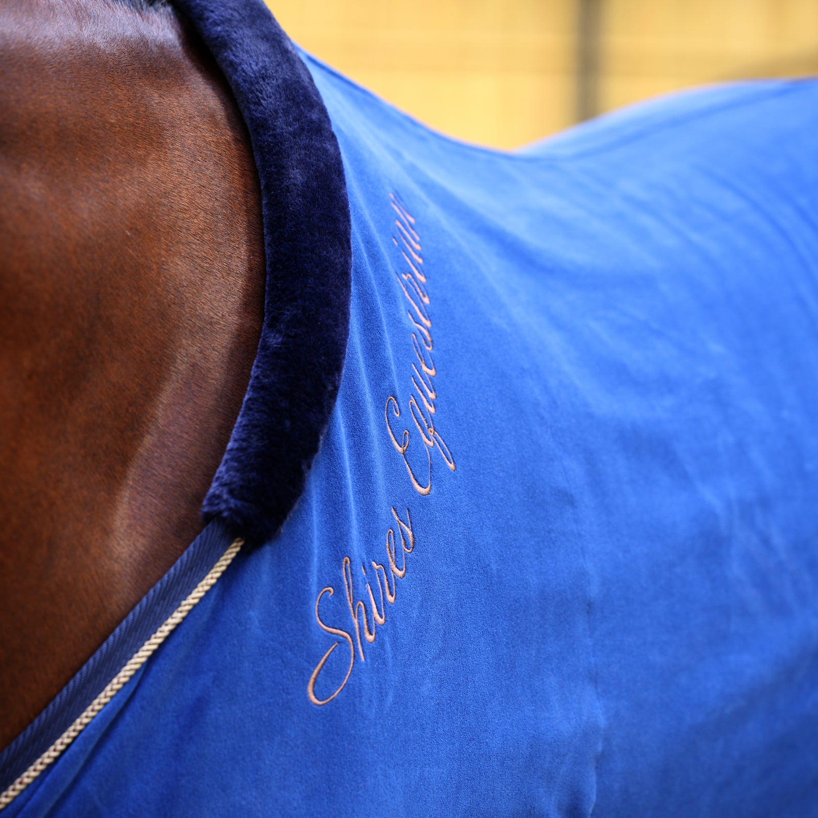 Shires Deluxe Fleece Show Rug - Navy