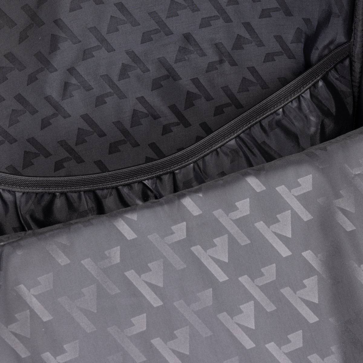 Aubrion React Bridle Bag - Black