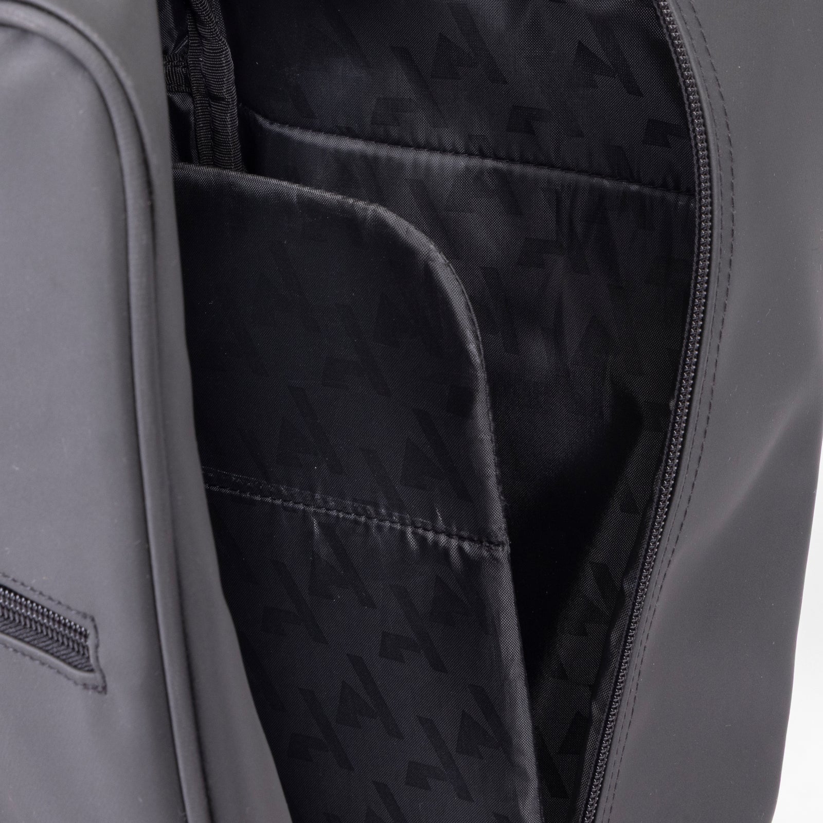 Aubrion React Hat, Whip And Boot Bag - Black