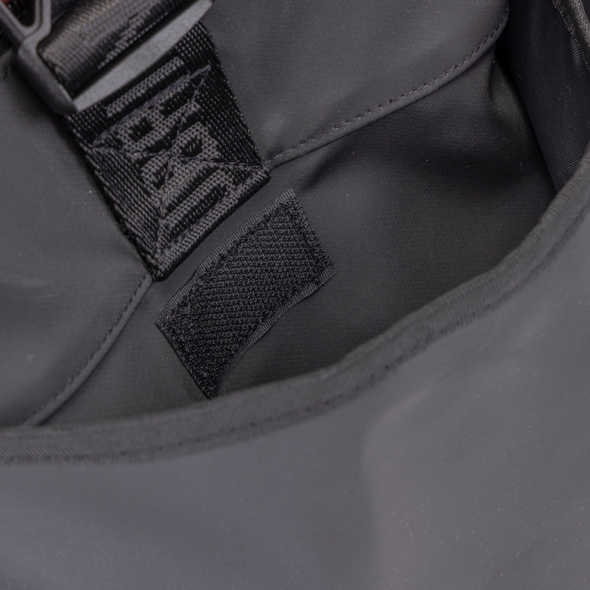 Aubrion React Large Grooming Kit Bag - Black