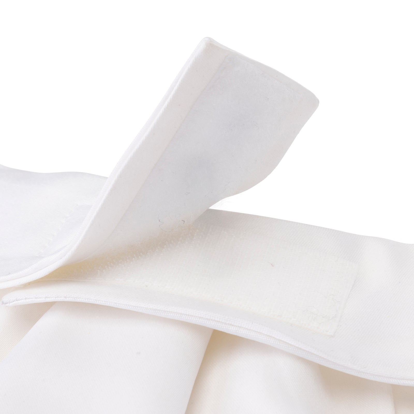 Aubrion Witley Ready Tied Stock - White
