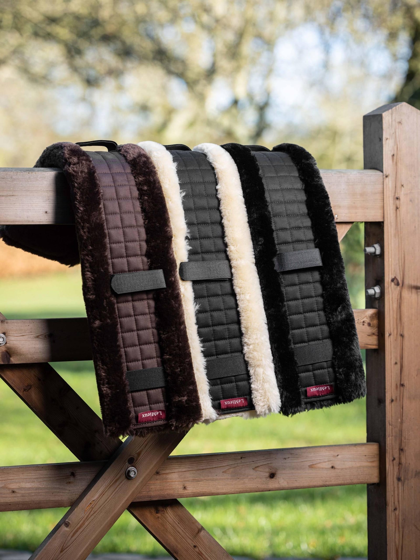 LeMieux Simuwool GP Girth Cover