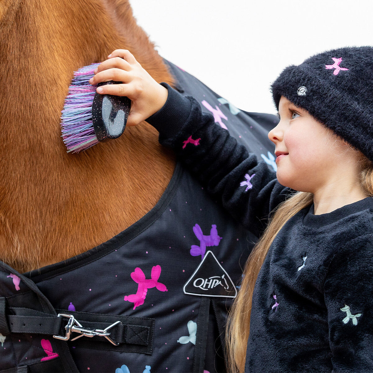 Isalyn Grooming Kit