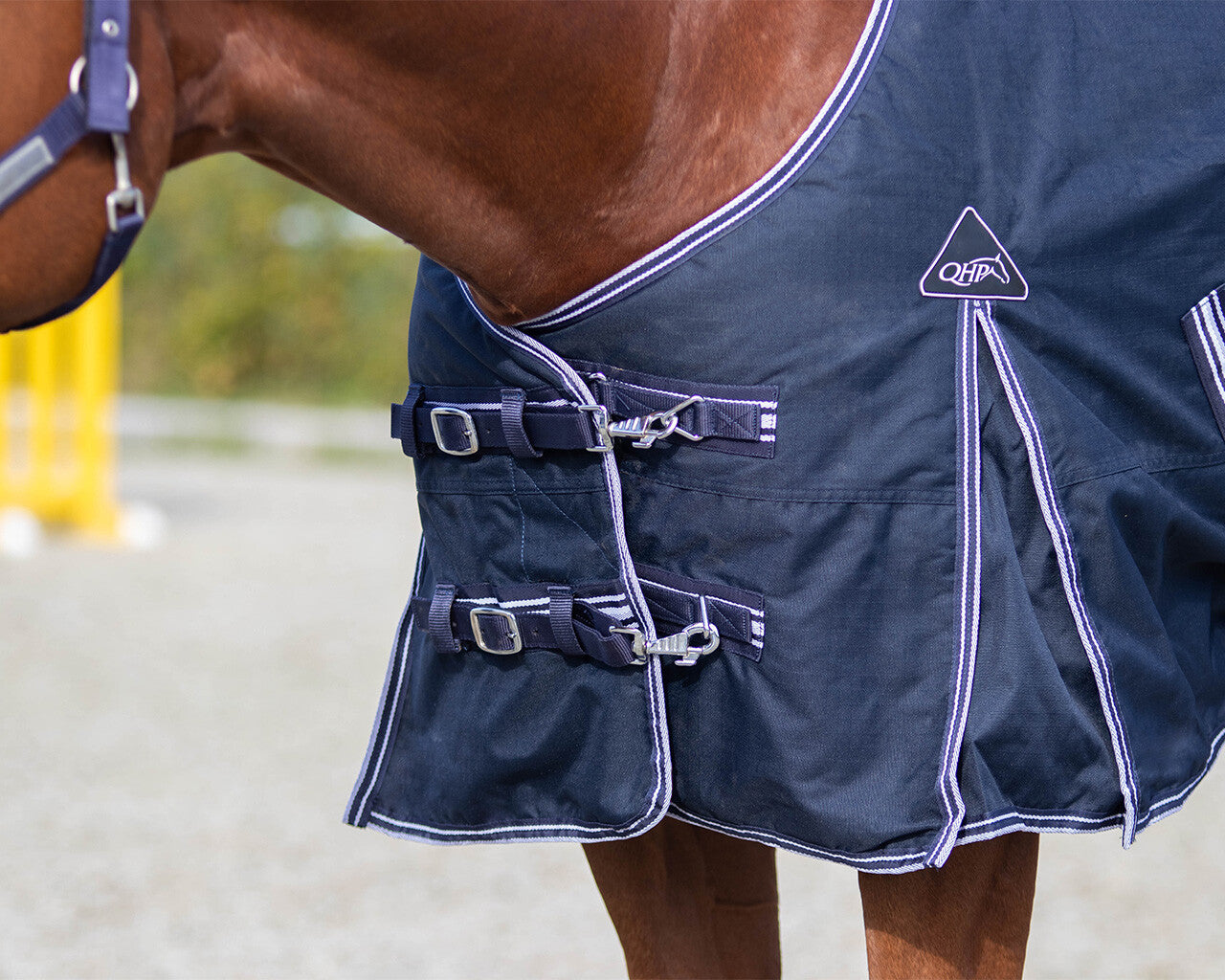 Luxury 200g Turnout Rug - Navy
