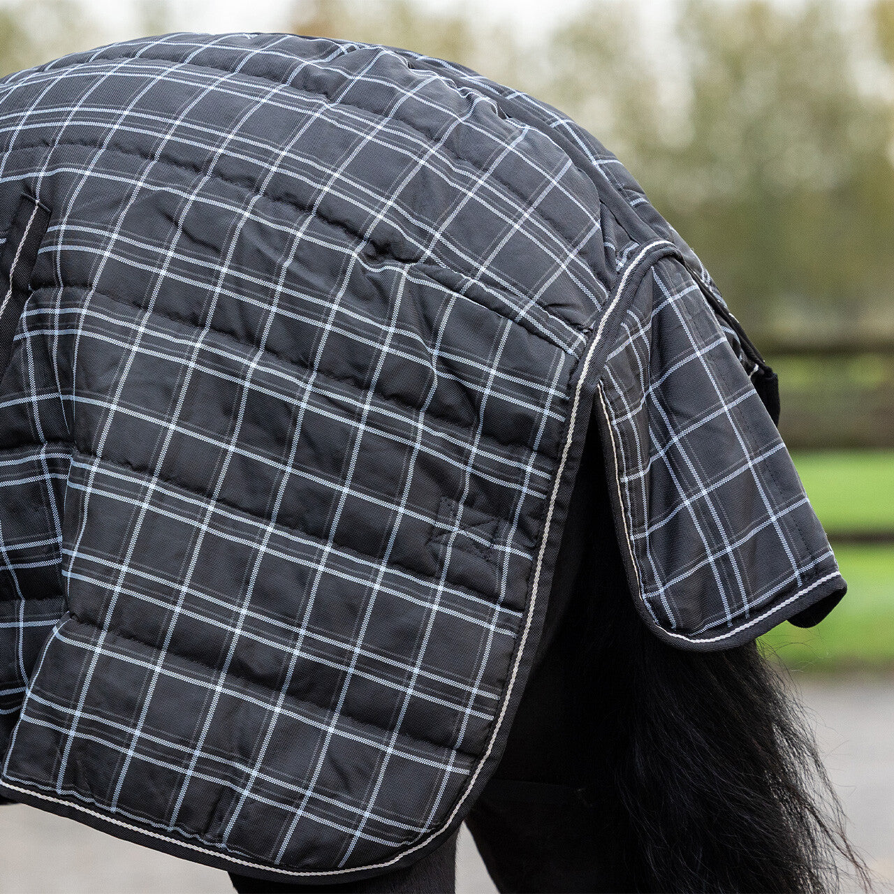 Stable Rug Luxury 250g