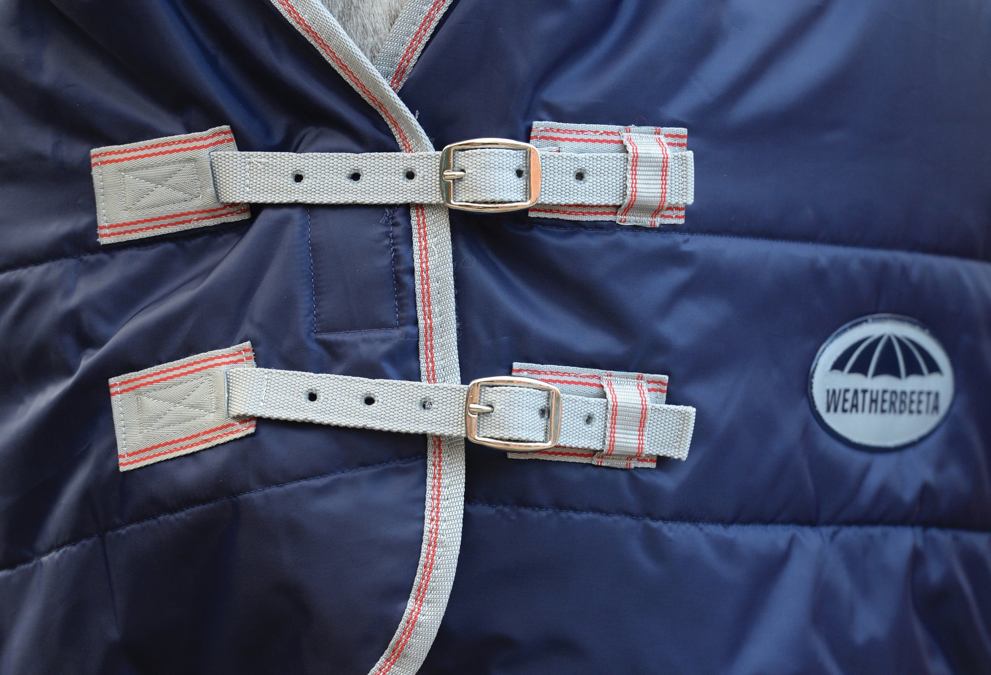 Weatherbeeta Comfitec 210D Channel Quilt Combo Medium/ Lite (110g) - Navy