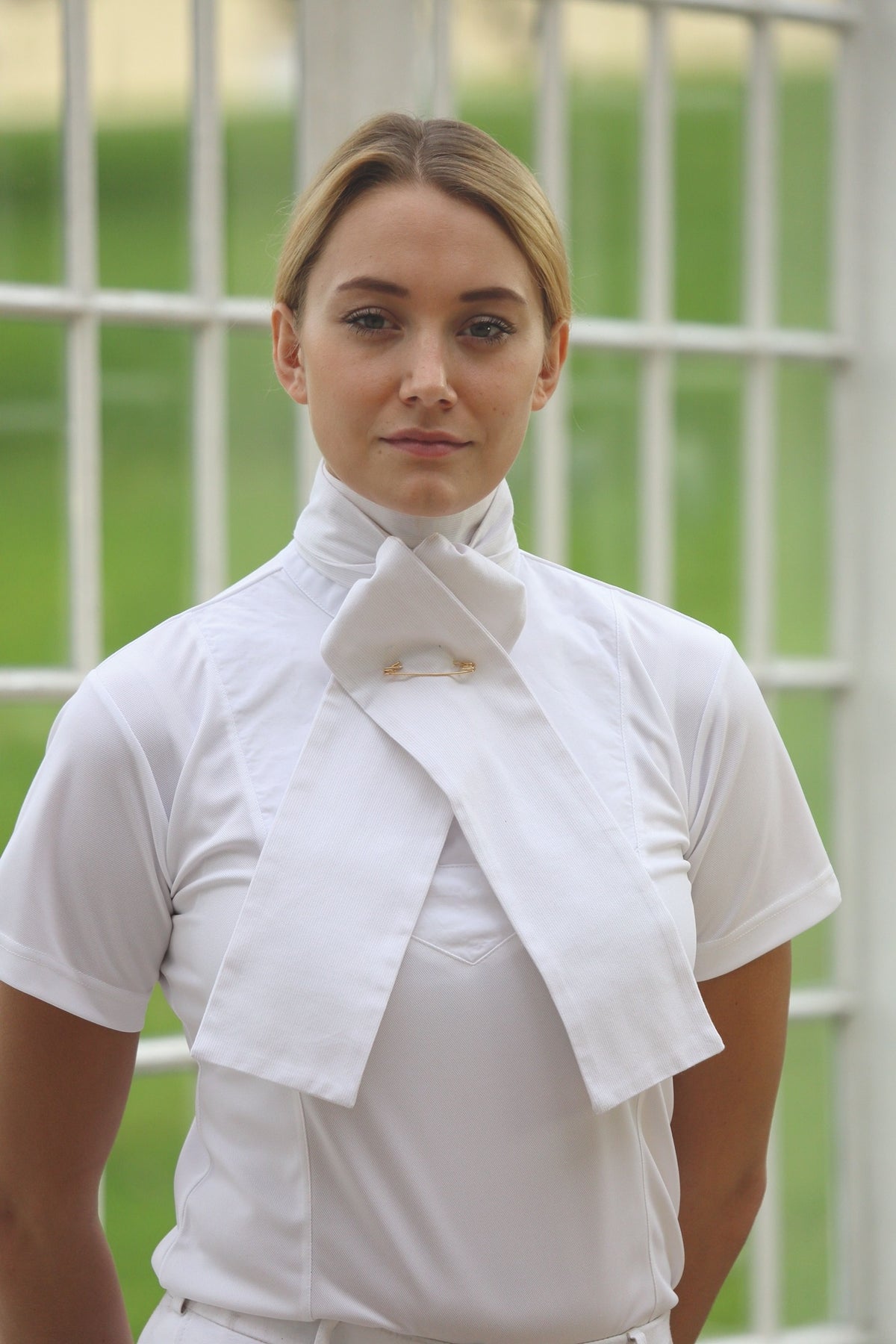 Aubrion Untied Stock - White