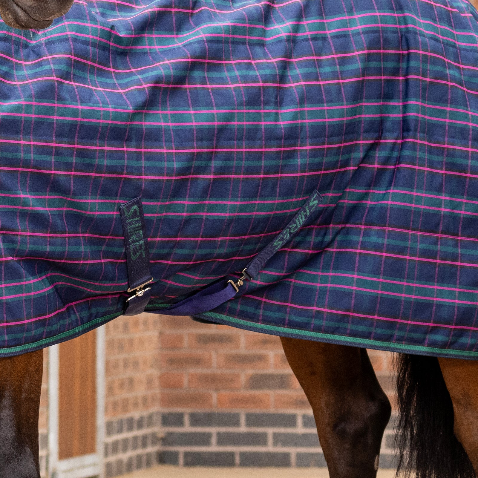 Tempest Plus 100 Combo Stable Rug - Navy Tartan