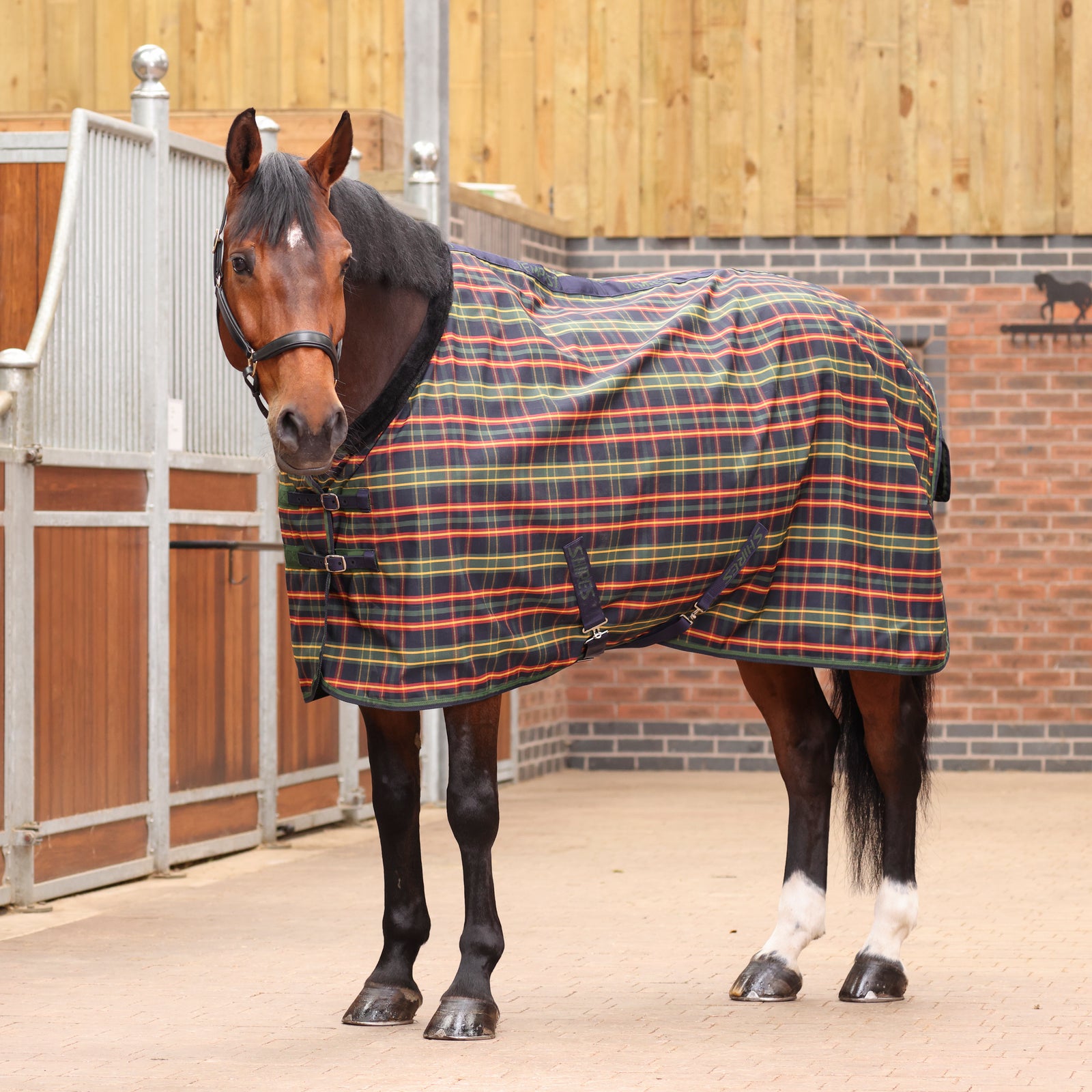 Tempest Plus Lite Stable Rug - Green Tartan