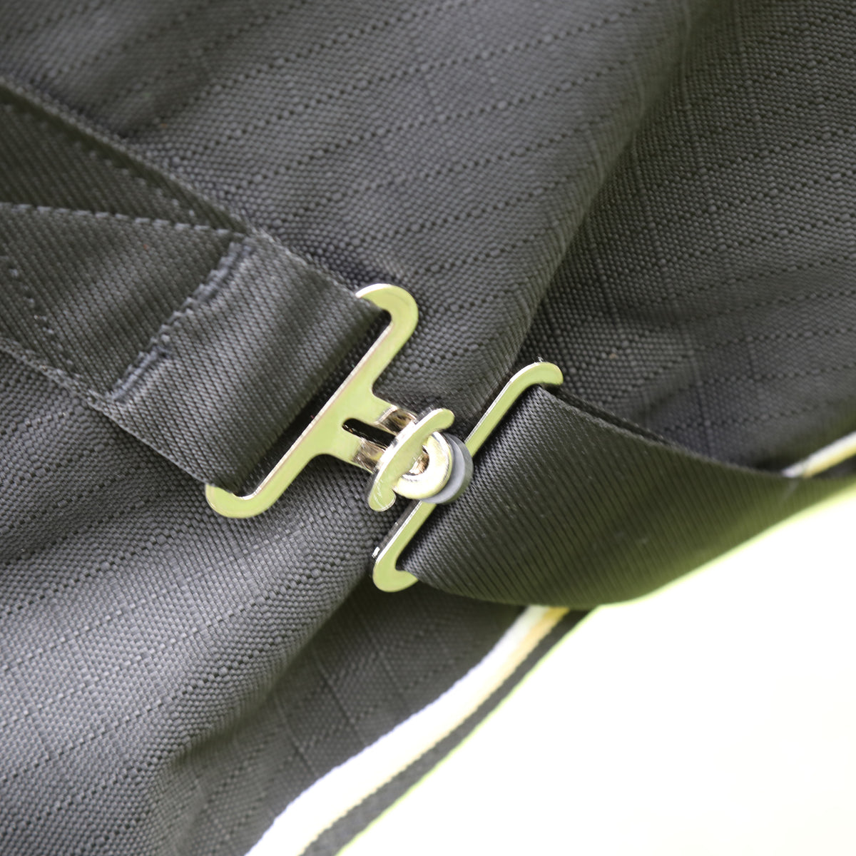 Highlander Plus 200 Turnout Rug & Neck Set - Black