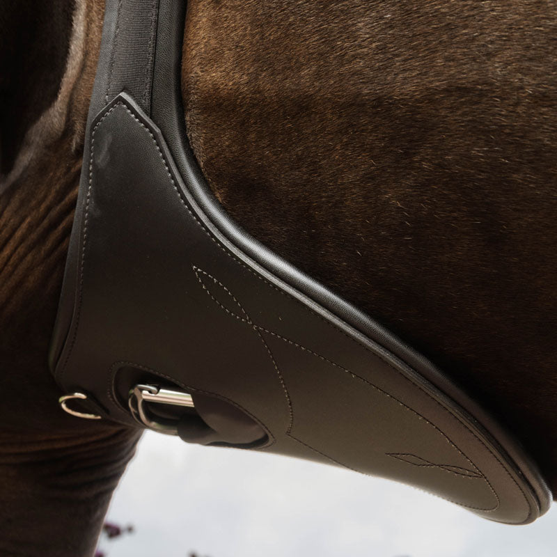 Kentucky Horsewear Anatomic Stud Girth