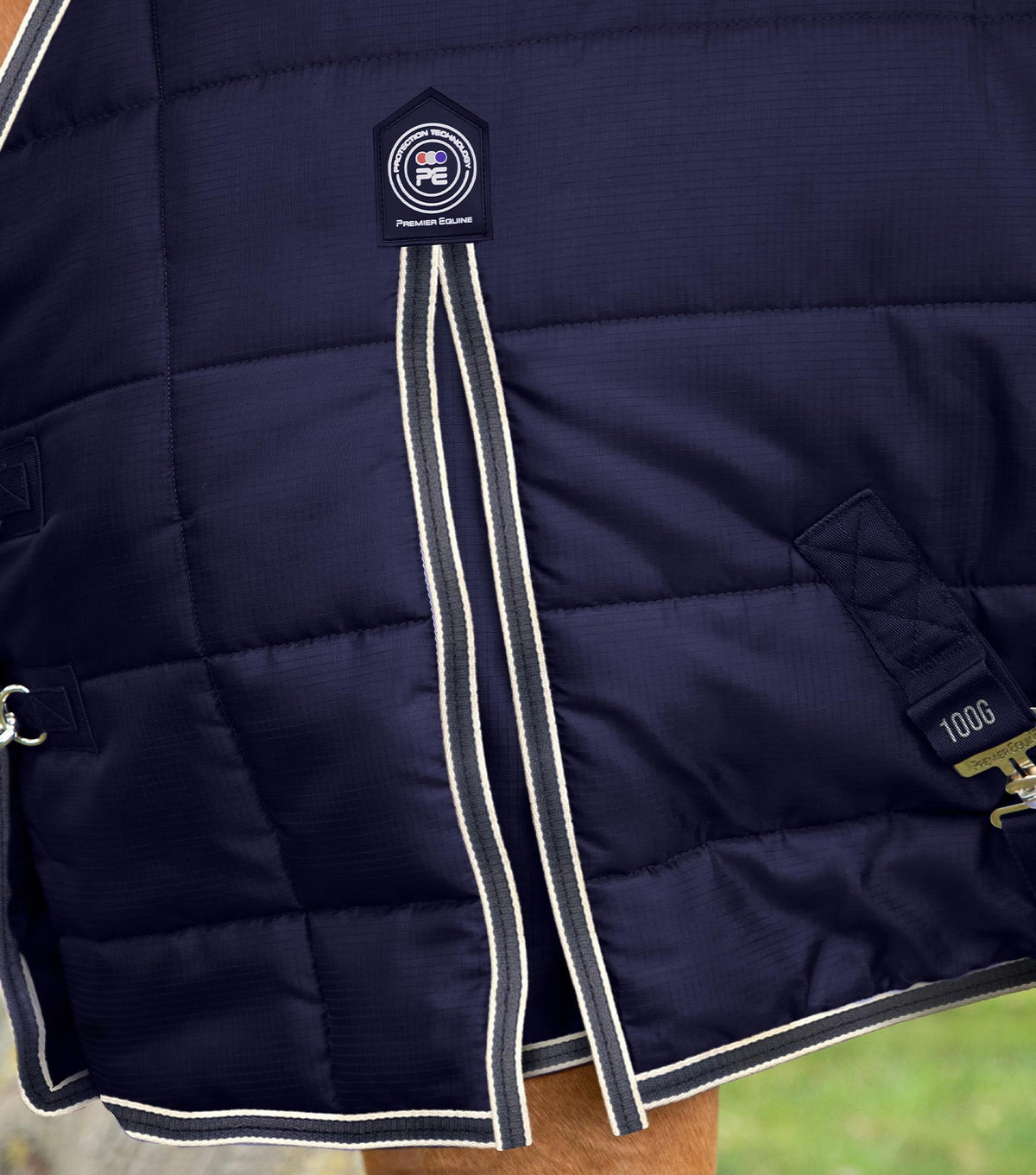 Premier Equine Garissa Stable Rug 100g