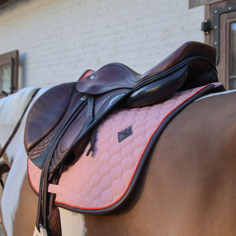 Kentucky Saddle Pad Onion Quilt Neon Leather Jumping