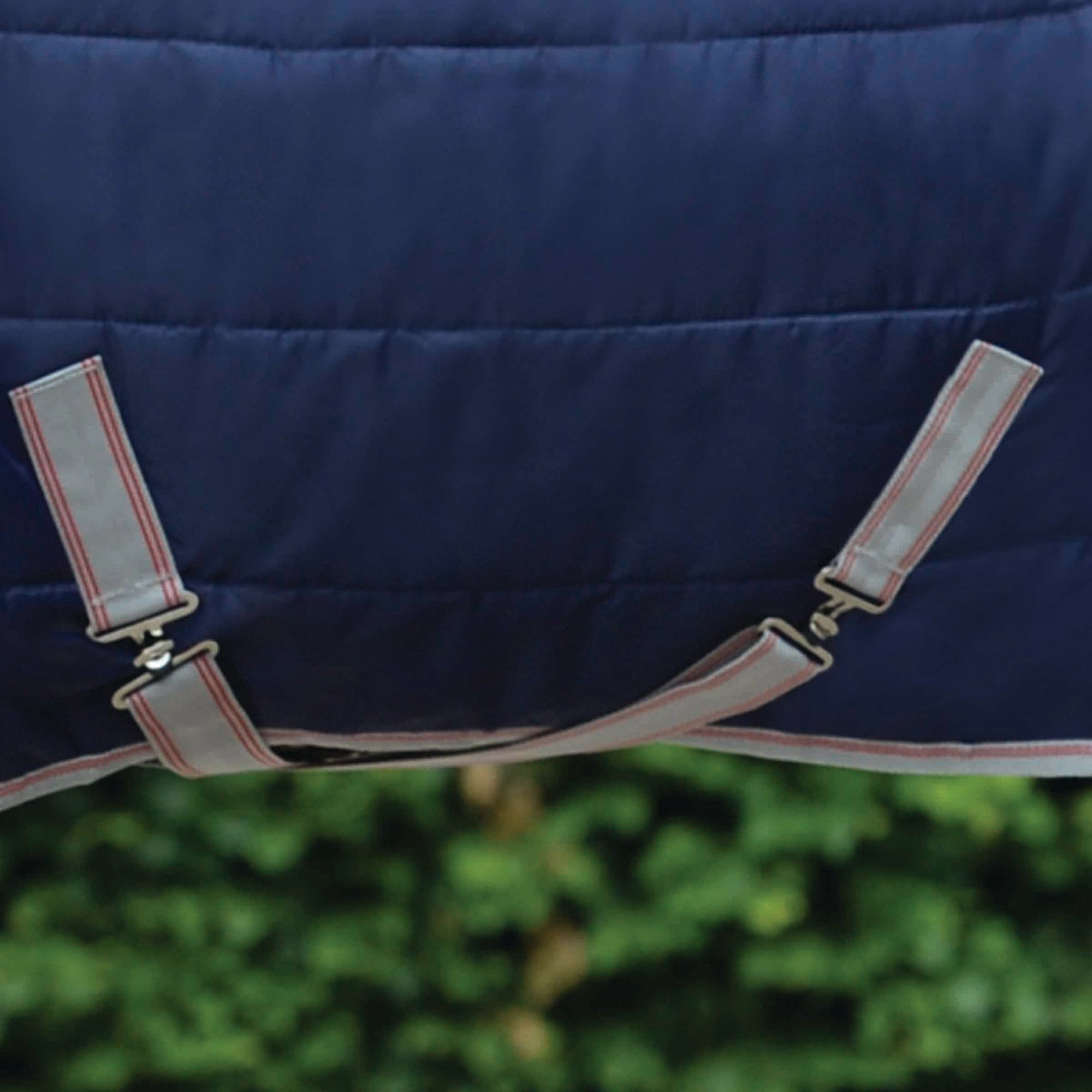 Weatherbeeta Comfitec 210D Channel Quilt Combo Medium/ Lite (110g) - Navy