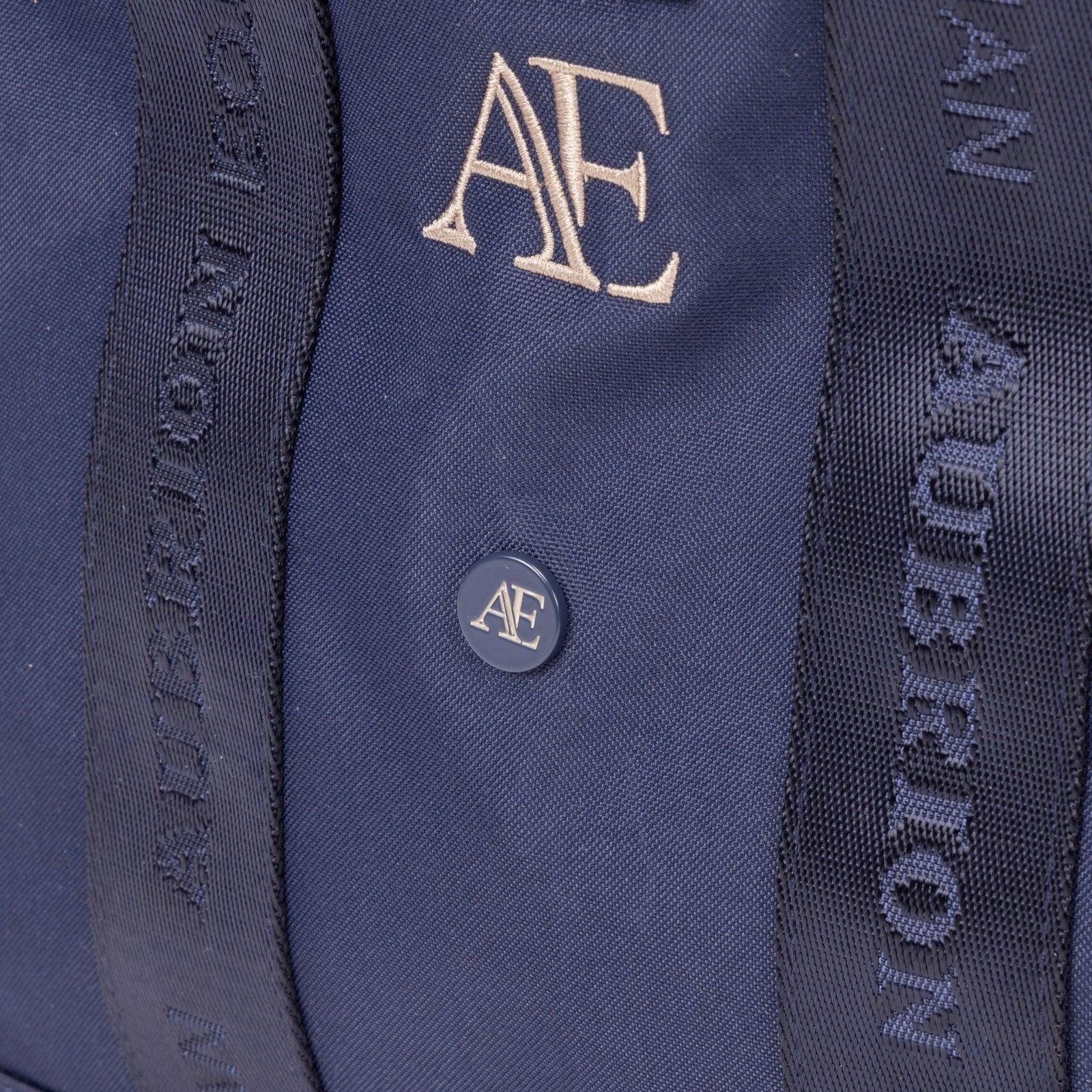 Aubrion Equestrian Large Grooming Kit Bag - Nags Essentials
