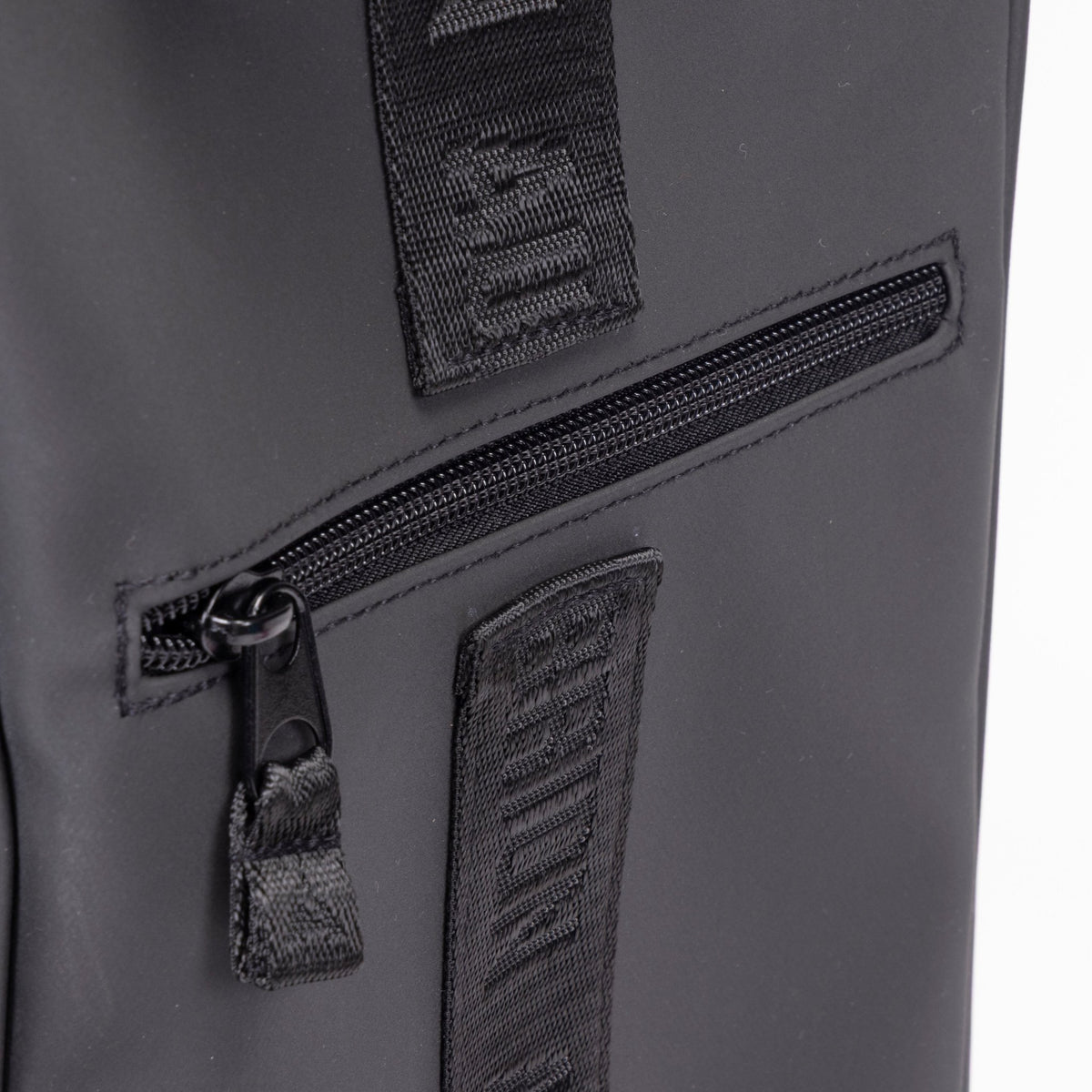 Aubrion React Hat, Whip And Boot Bag - Black - Nags Essentials