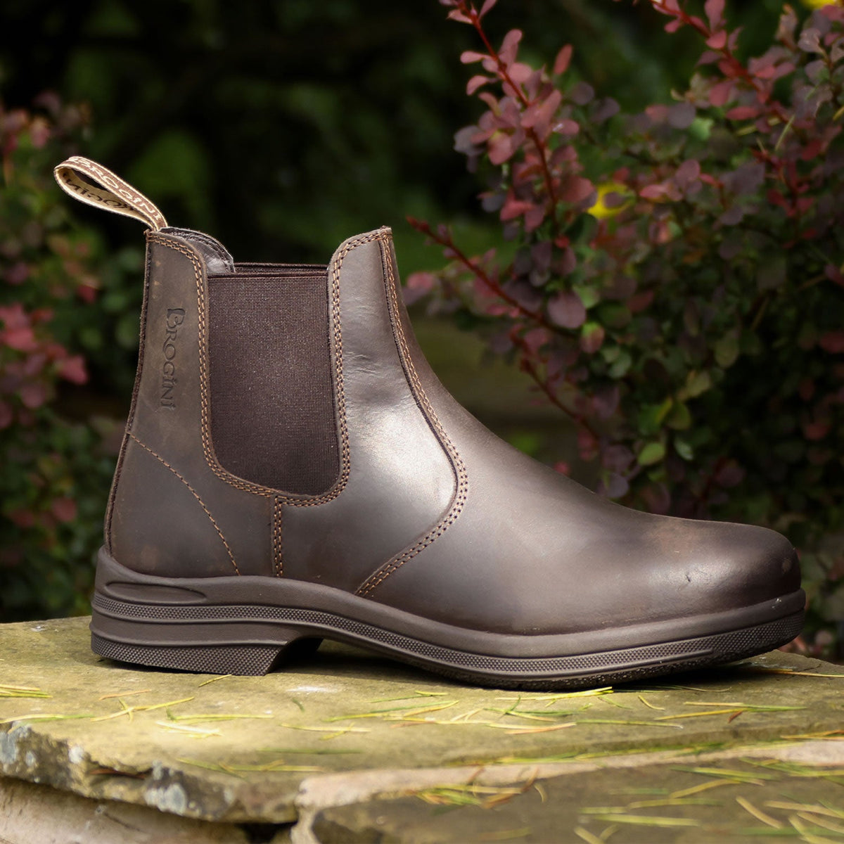 Brogini Kingham Unisex Oiled Pull - On Yard Boots - Brown - Nags Essentials