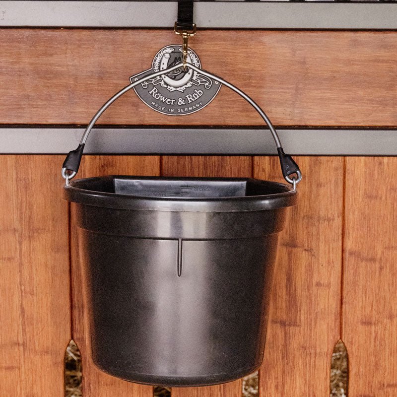 Grooming Deluxe Flat Back Water Bucket 18ltr - Nags Essentials
