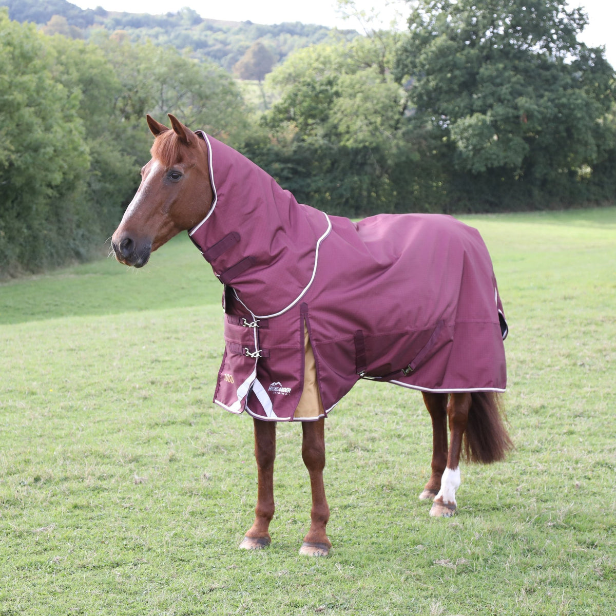 Highlander Plus 100 Turnout Rug Neck Cover - Maroon - Nags Essentials
