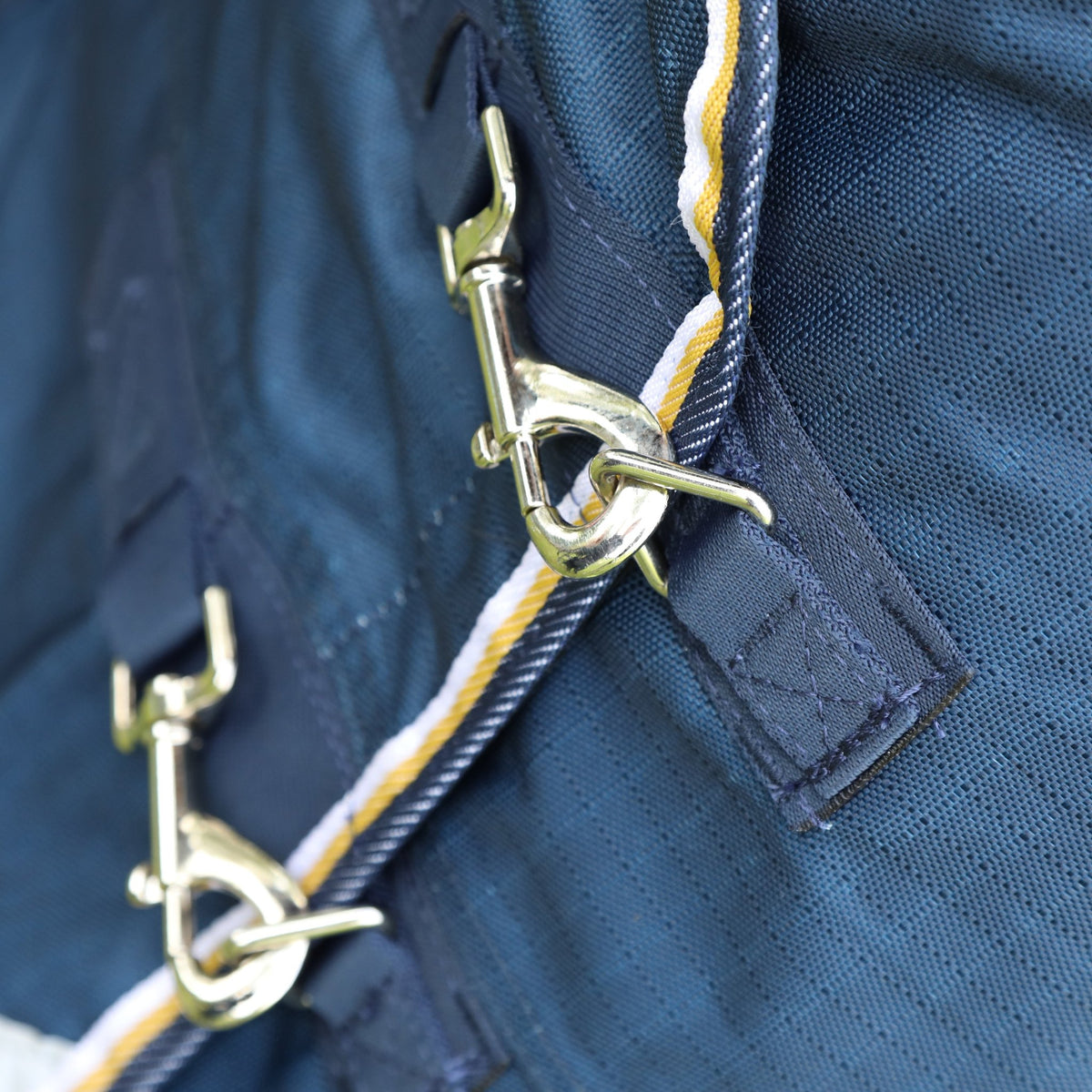 Highlander Plus Lite Turnout Rug - Navy - Nags Essentials
