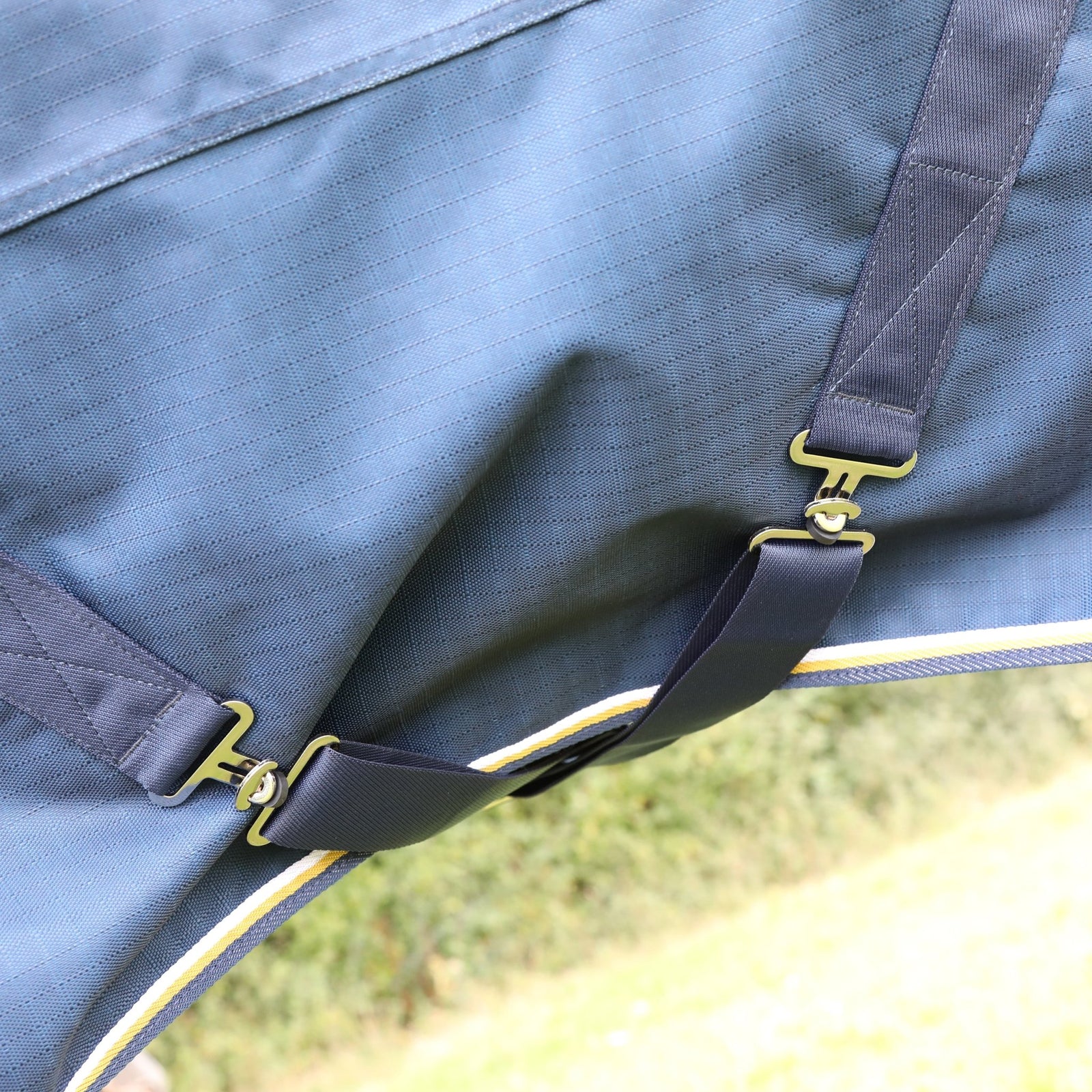 Highlander Plus Lite Turnout Rug - Navy - Nags Essentials