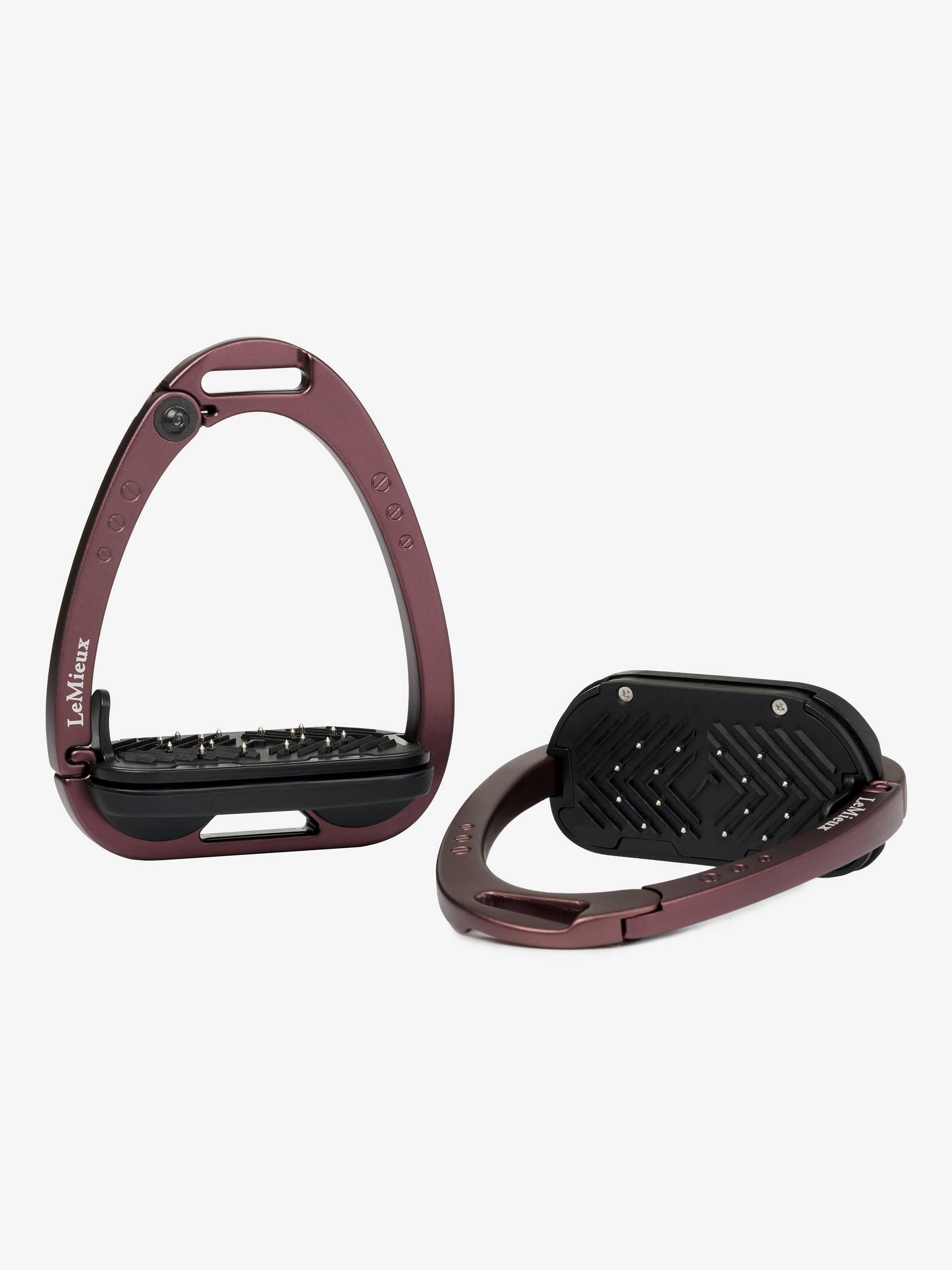 LeMieux Vector Control Stirrup