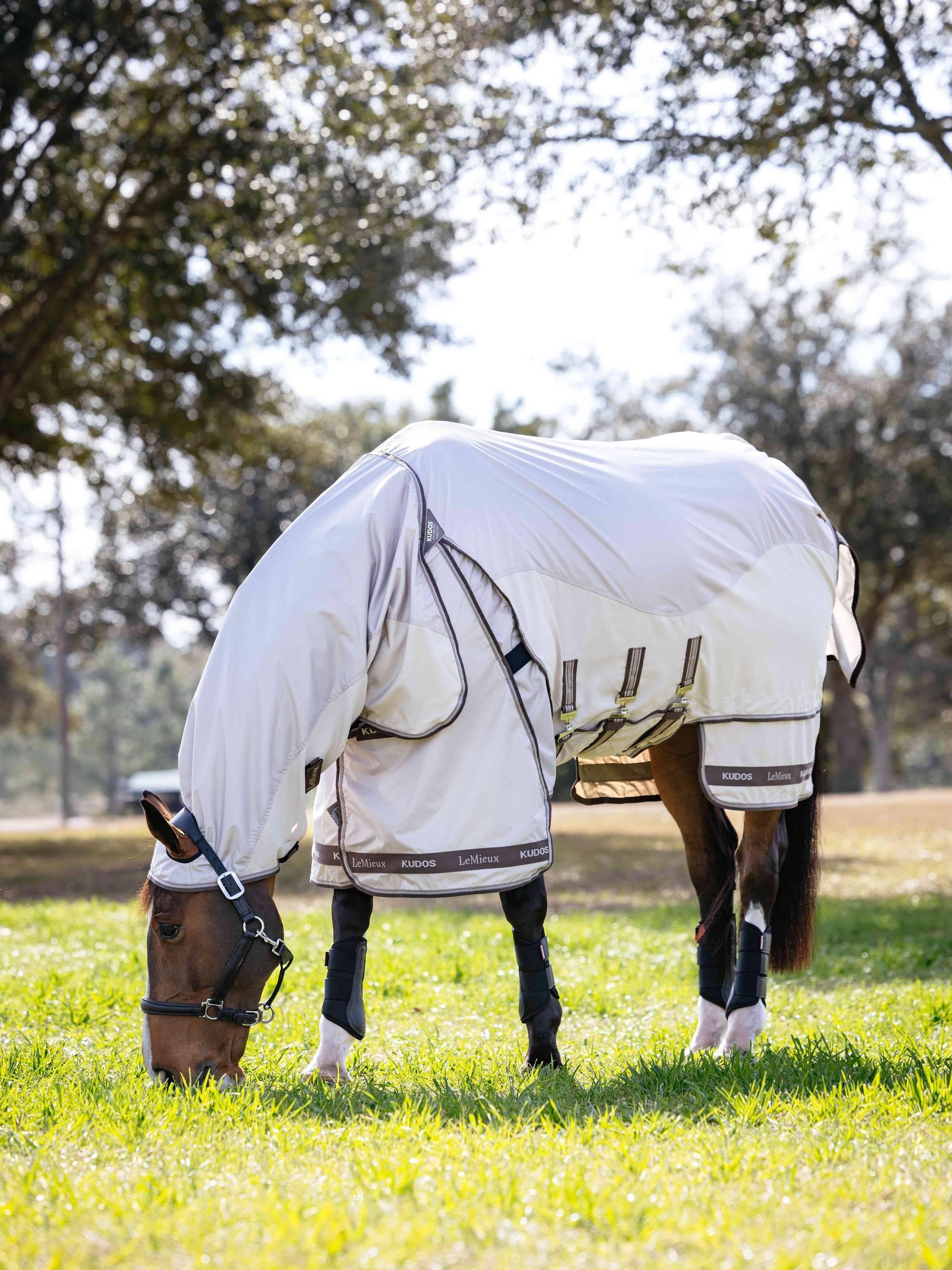 LeMieux Kudos Shower Pro Sweet Itch Rug - Stone