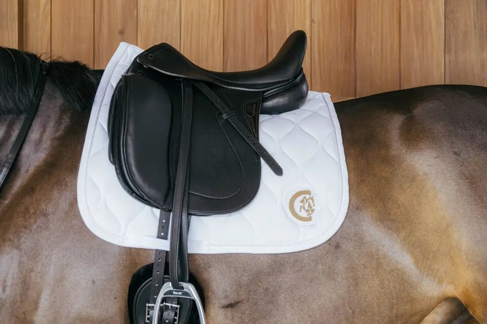 Kentucky Dressage Saddle Pad Wave 3D Logo - Nags Essentials