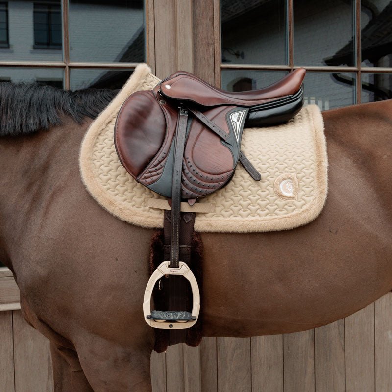Kentucky Saddle Pad Fake Fur Plaited Quilt Jumping - Nags Essentials